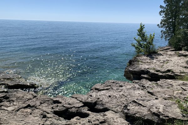Cave Point County Park rocks